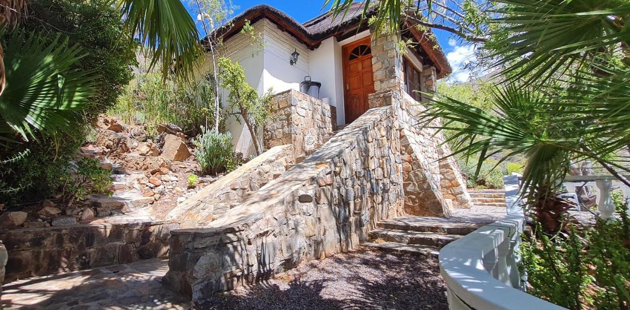 Montagu Little Sanctuary - Hot Spring Access At Reduced Price Apartment Room photo