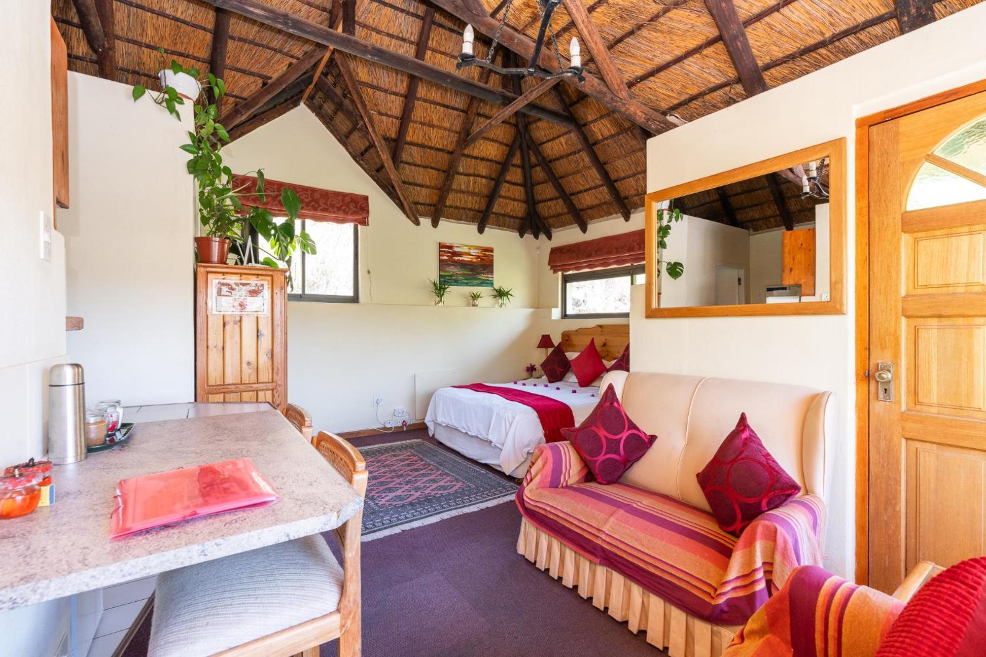Montagu Little Sanctuary - Hot Spring Access At Reduced Price Apartment Exterior photo