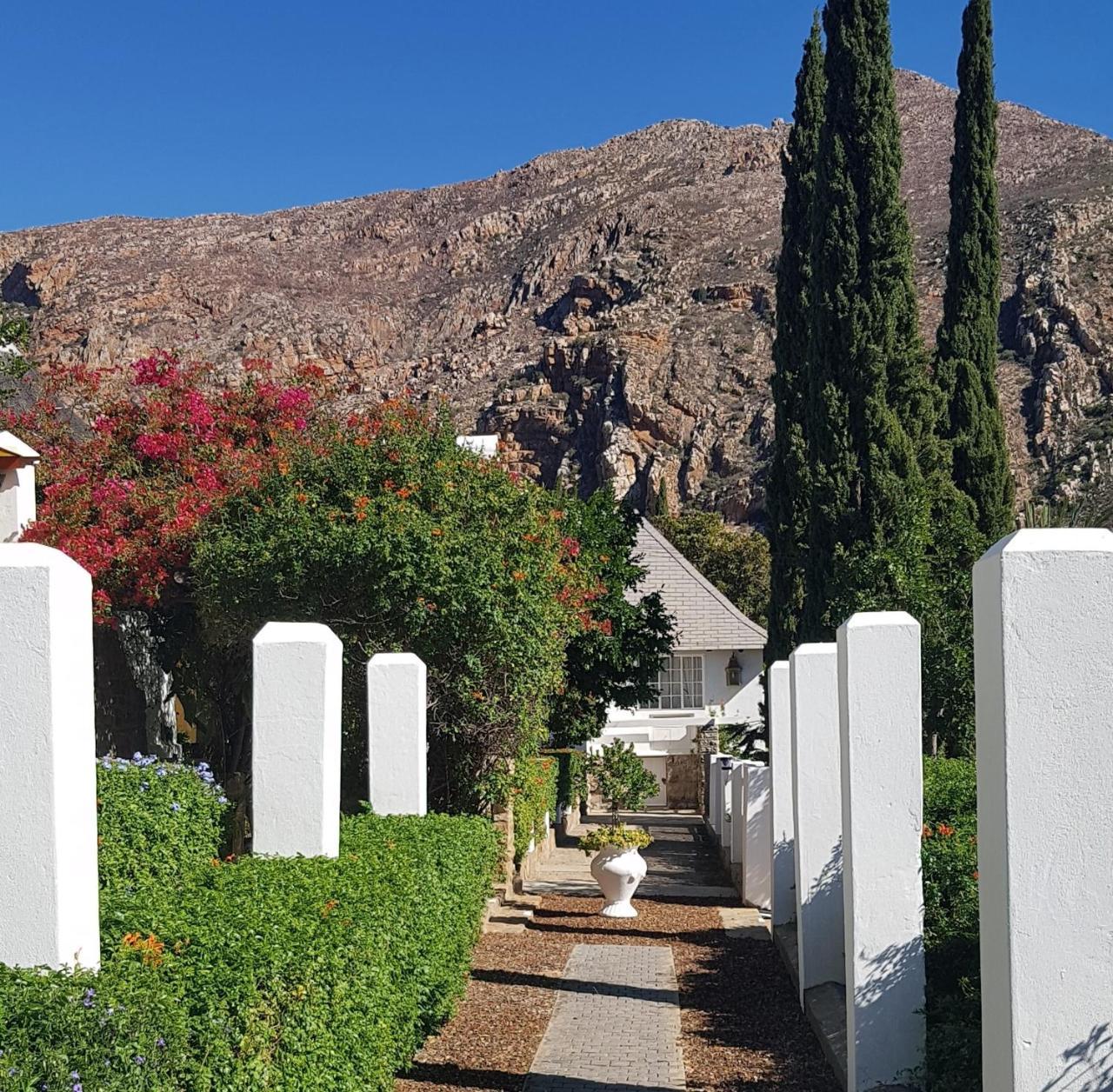 Montagu Little Sanctuary - Hot Spring Access At Reduced Price Apartment Exterior photo